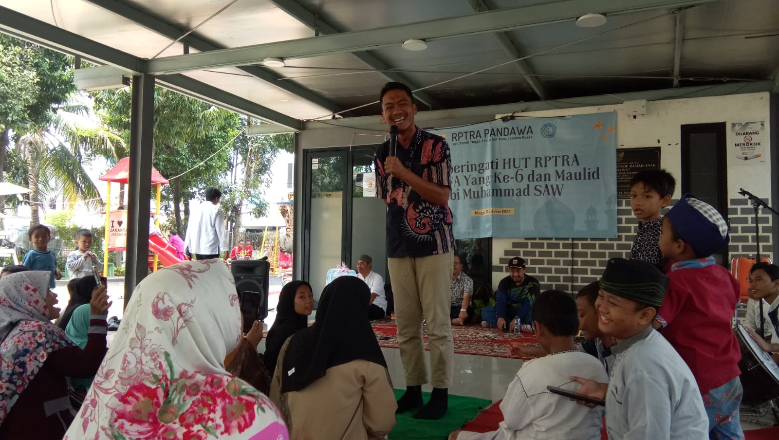 Ketupat Betawi Ketemu Pemustaka Bersama Tim Literasi Dalam Rangka HUT RPTRA Pandawa